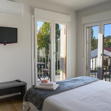 Apartamentos El Puente コバルビアス エクステリア 写真